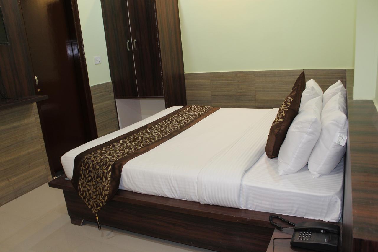 Trimrooms Haridwar Raiwala Kültér fotó